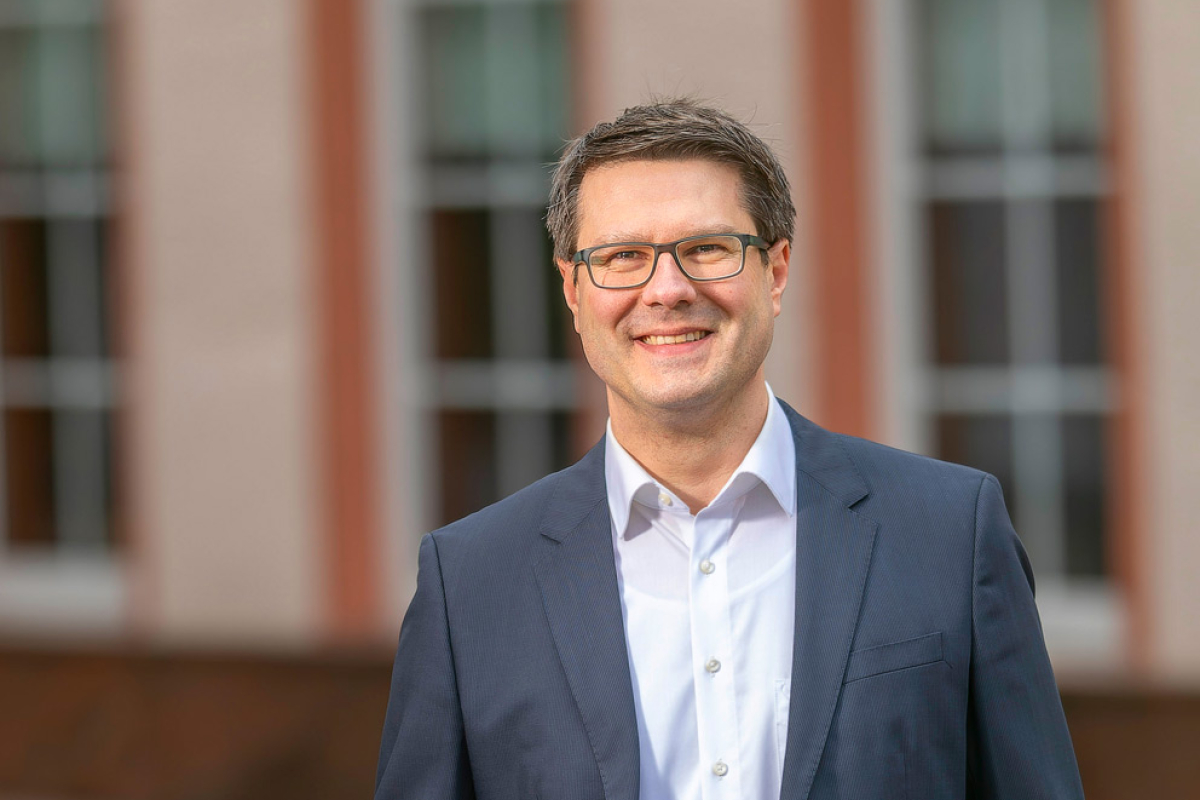 Oberbürgermeister Sven Liebhauser