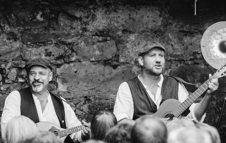 Duo Unfolkkommen